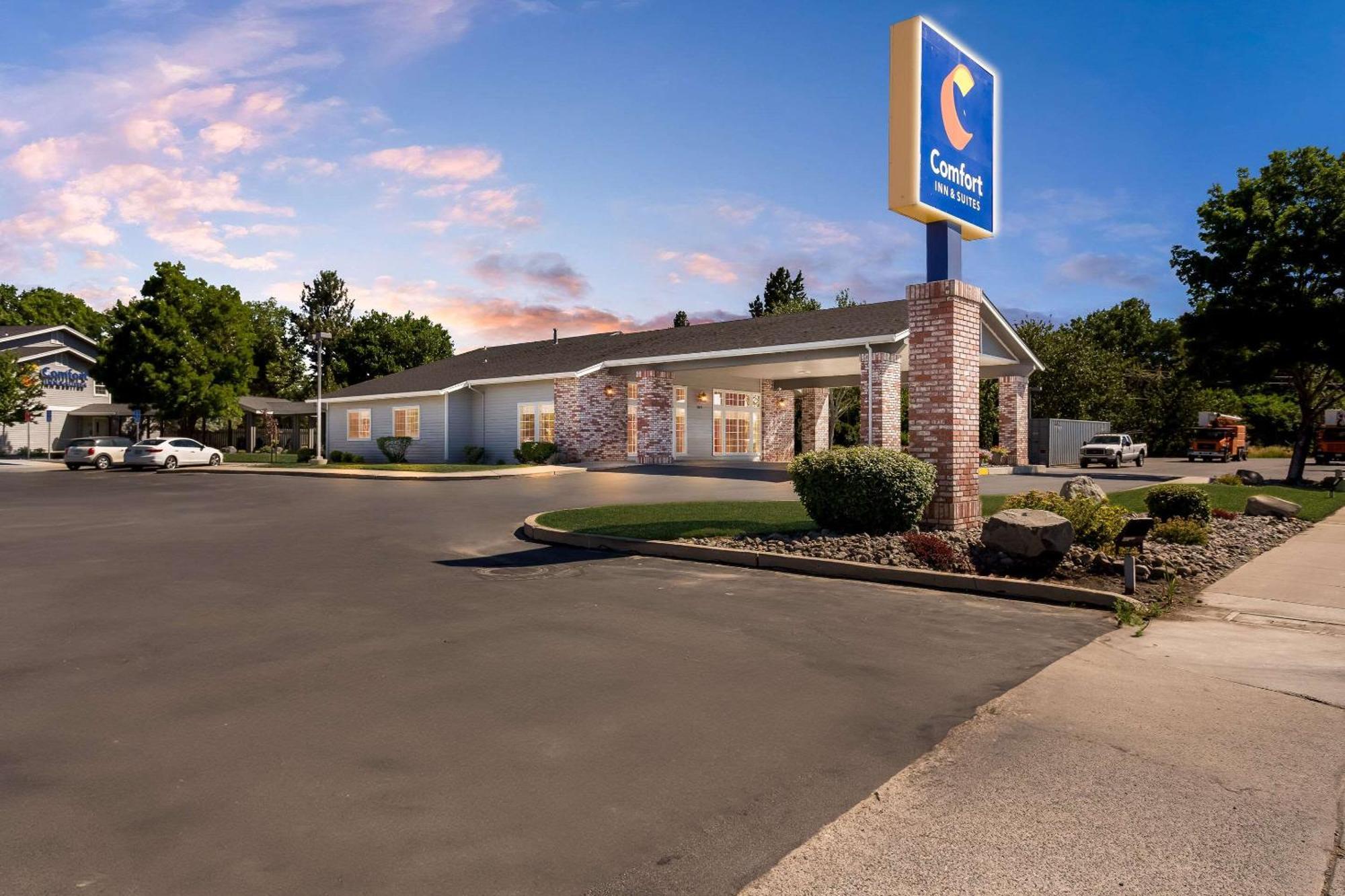 Comfort Inn & Suites Susanville Exterior foto
